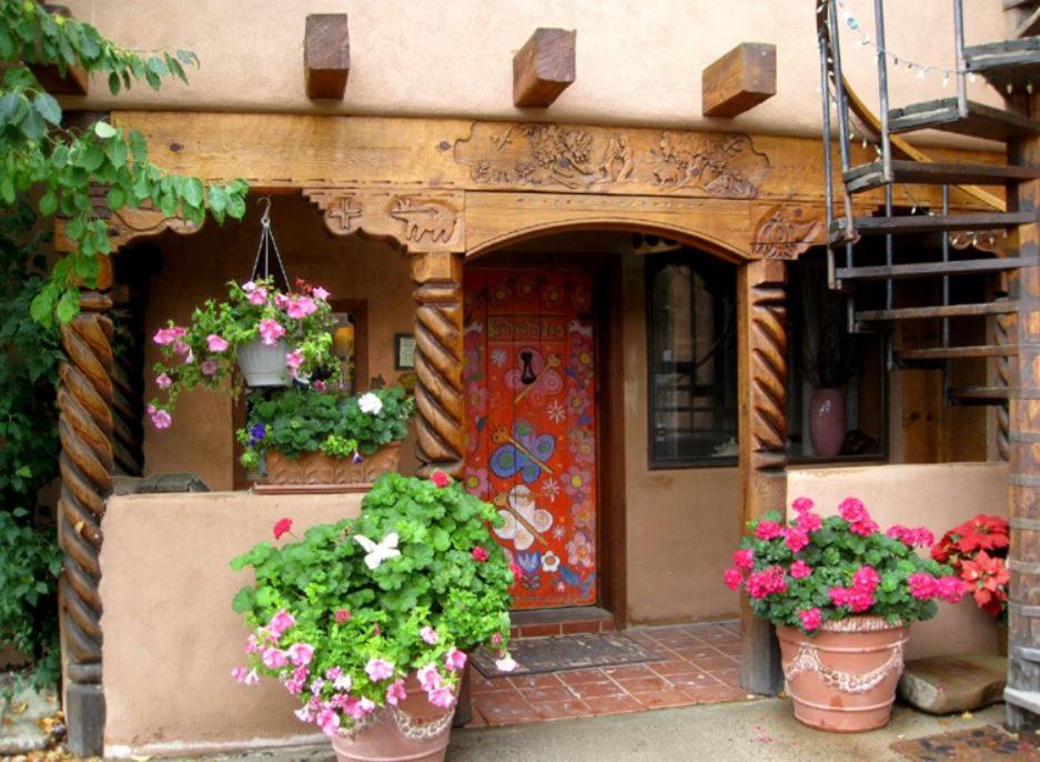 La Dona Luz Inn an Historic B&B (Taos) 