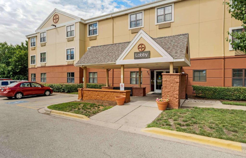 Extended Stay America Suites - Chicago - Gurnee