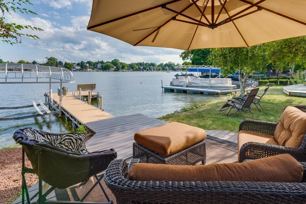 Okauchee Lake Vacation Rental with Boat Dock!