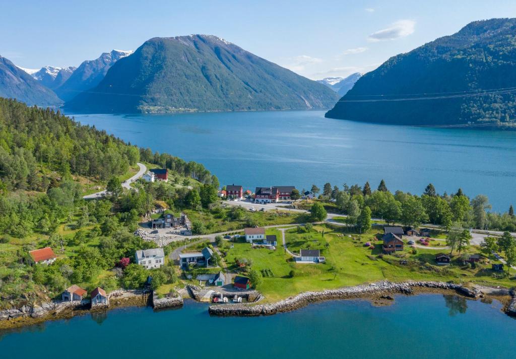 Dragsvik Fjordhotel